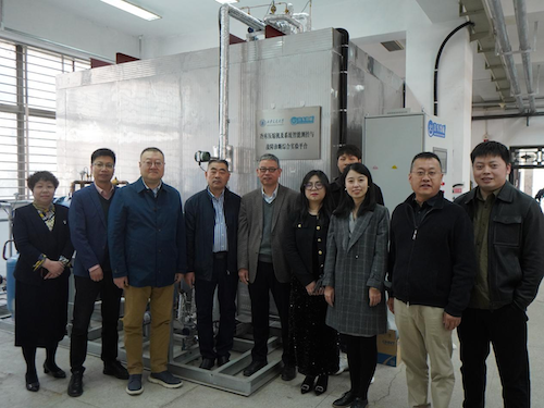 武汉鑫江车冷机系统成套设备有限公司为西安交通大学捐赠冷库实验平台